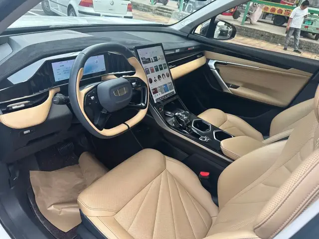 GEELY BOYUE L PREMIUM 2023