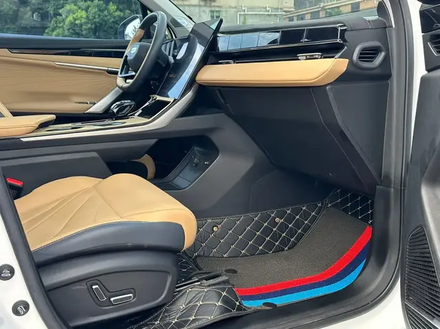 GEELY BOYUE L PREMIUM 2023