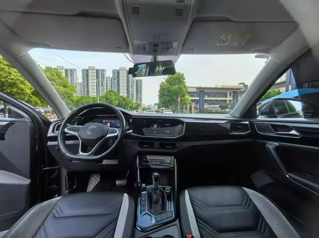 VOLKSWAGEN TAYRON GTE PLUG-IN HYBRID 2021