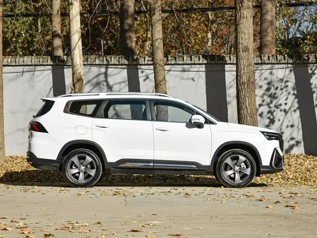 GEELY HAOYUE L 2026