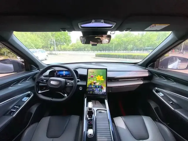 GEELY BOYUE COOL 2023