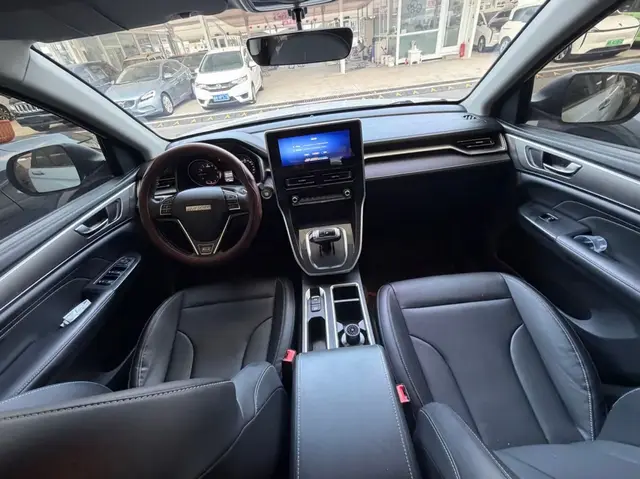 HAVAL M6 LUXURY 2023