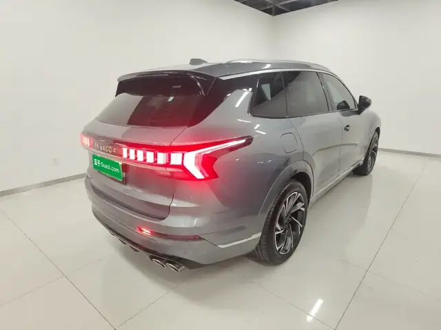 LYNK & CO 09 2023