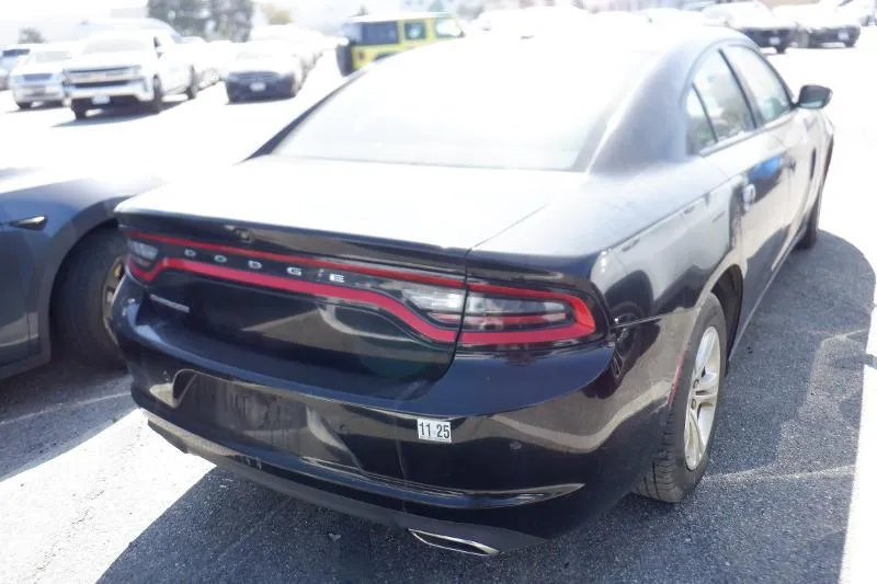 DODGE CHARGER SXT 2022