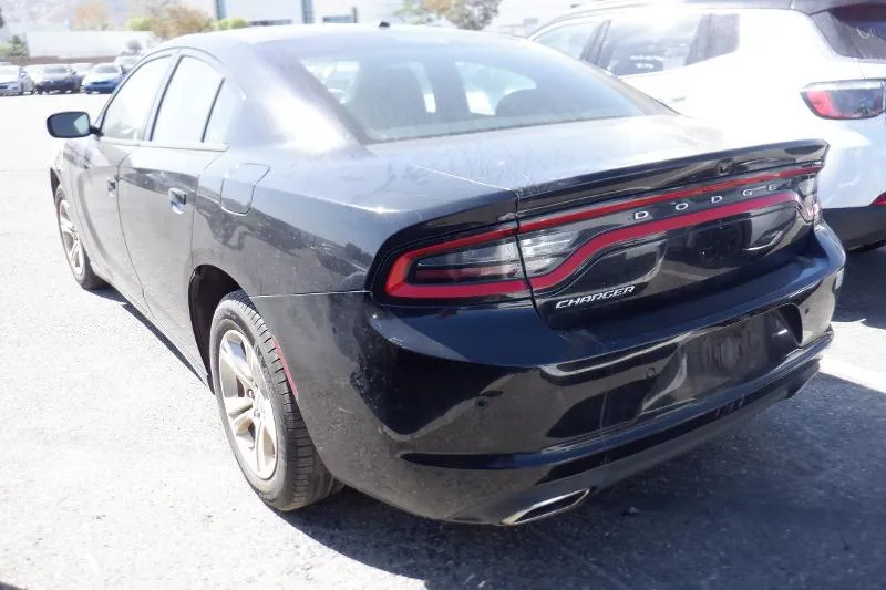 DODGE CHARGER SXT 2022