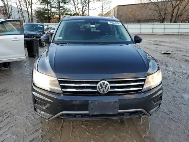 VOLKSWAGEN TIGUAN SEL 2021