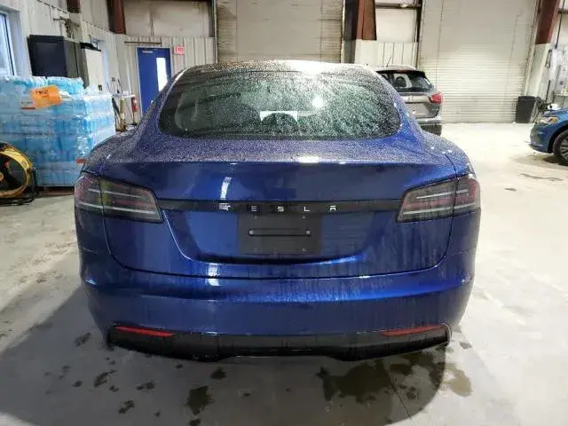 TESLA MODEL S 2024