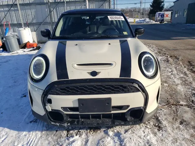 MINI S 2022