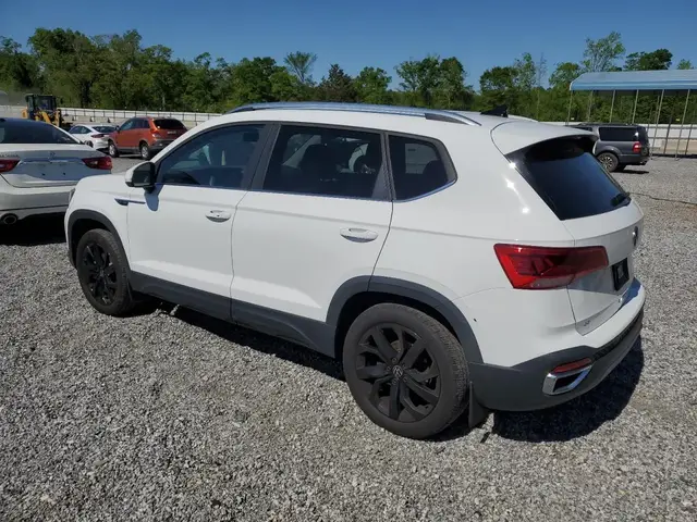 VOLKSWAGEN TAOS SE 2022