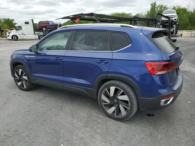 VOLKSWAGEN TAOS SEL 2024