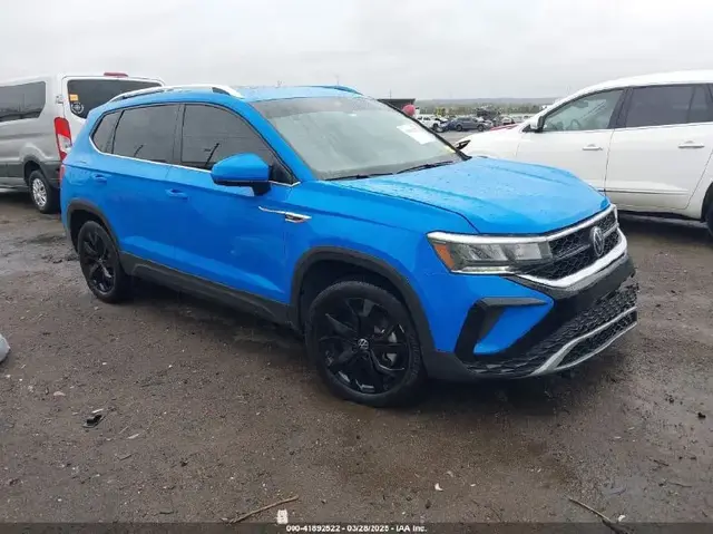VOLKSWAGEN TAOS 2023