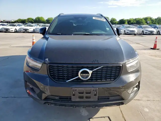 VOLVO XC40 T5 R-DESIGN 2021