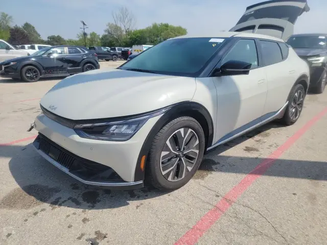 KIA EV6 WIND 2024