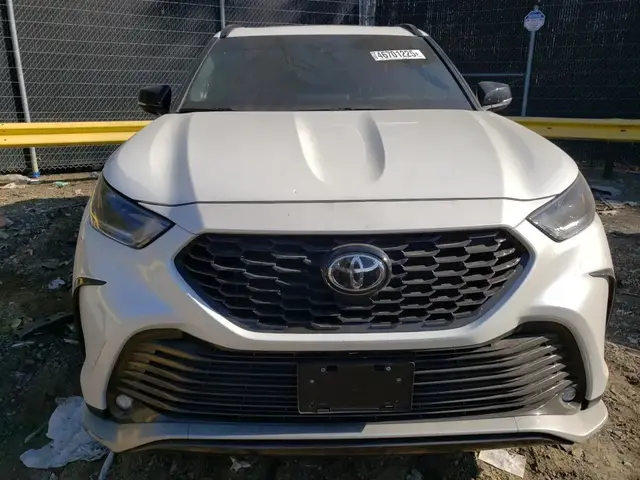 TOYOTA HIGHLANDER XSE 2021