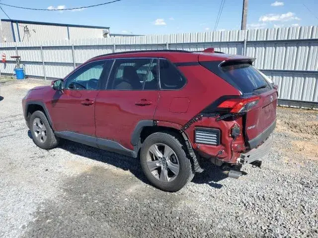 TOYOTA RAV4 XLE 2022