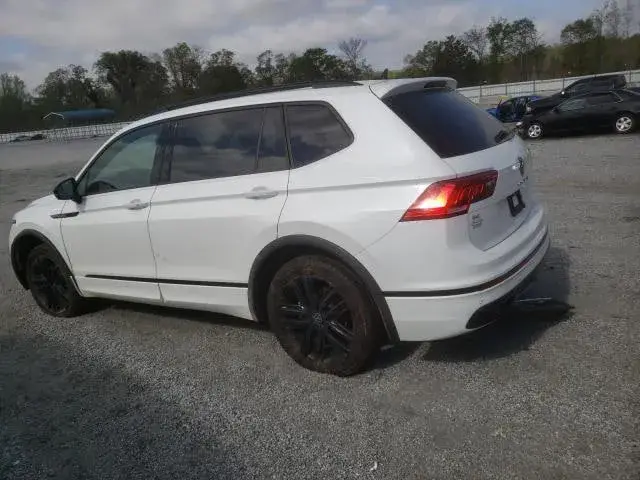 VOLKSWAGEN TIGUAN SE R-LINE BLACK 2022