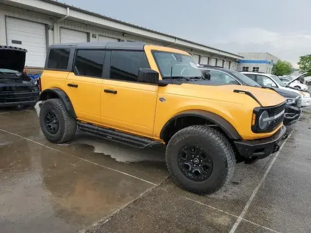 FORD BRONCO BASE 2022