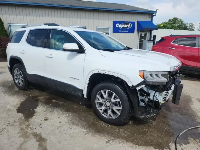 GMC ACADIA SLT 2023