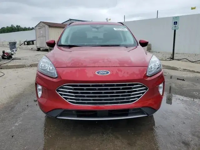 FORD ESCAPE TITANIUM 2022