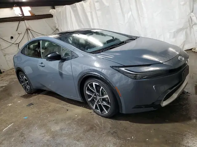 TOYOTA PRIUS PRIME SE 2024