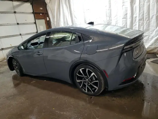 TOYOTA PRIUS PRIME SE 2024