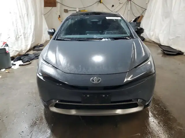 TOYOTA PRIUS PRIME SE 2024