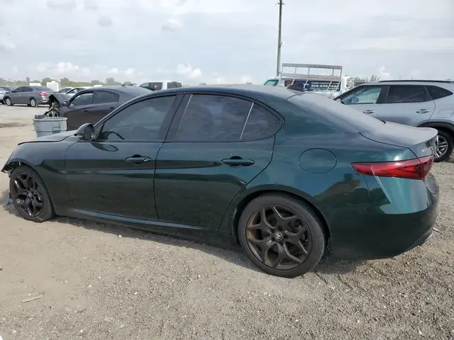 ALFA ROMEO GIULIA SPORT 2021
