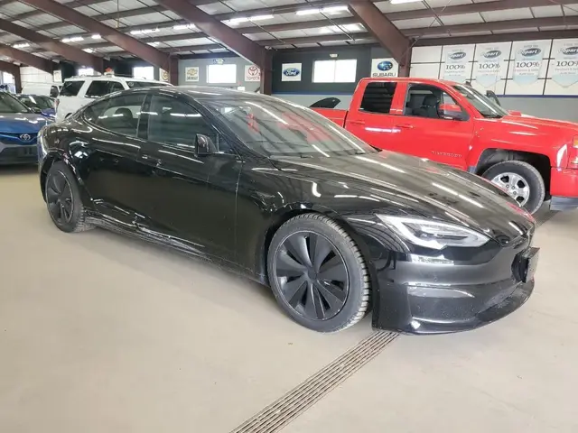 TESLA MODEL S 2022