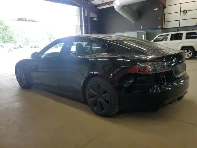 TESLA MODEL S 2022