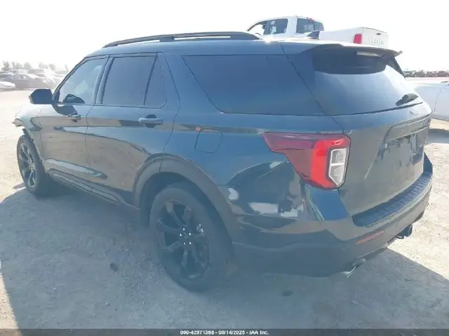 FORD EXPLORER ST-LINE 2023
