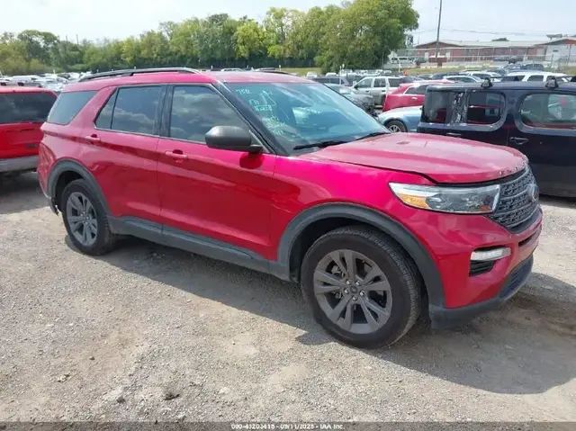 FORD EXPLORER XLT 2021