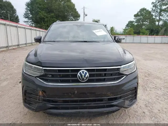 VOLKSWAGEN TIGUAN 2022