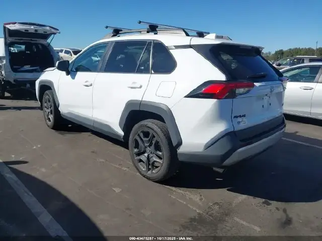 TOYOTA RAV4 ADVENTURE 2022