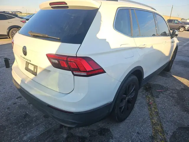 VOLKSWAGEN TIGUAN SE FWD 2022