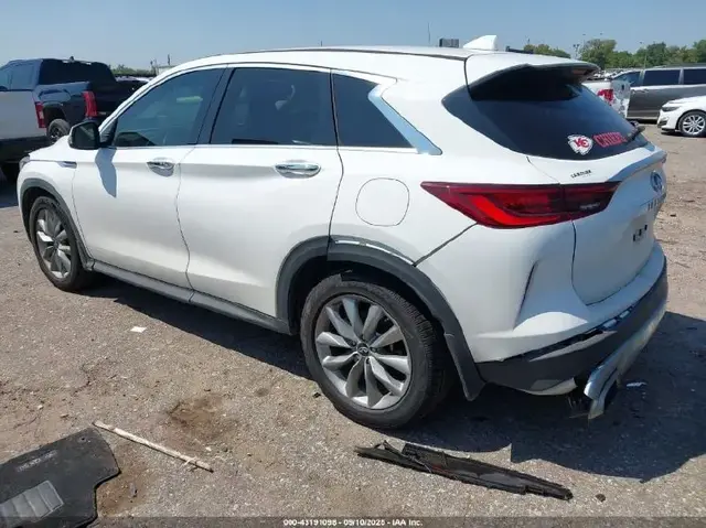 INFINITI QX50 PURE 2022