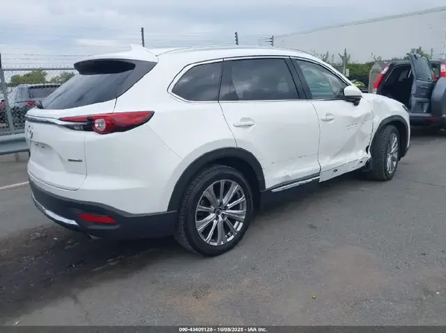 MAZDA CX-9 SIGNATURE 2021