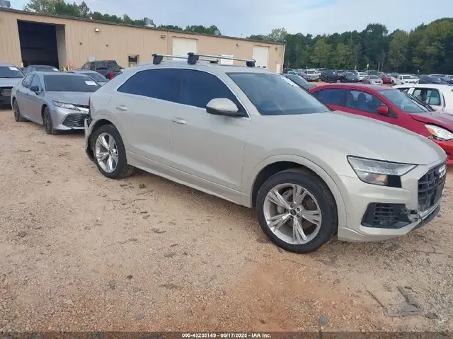AUDI Q8 PREMIUM PLUS 55 2023