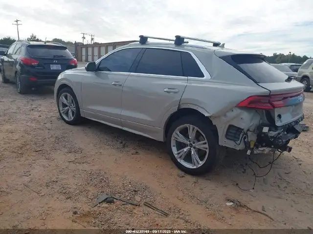 AUDI Q8 PREMIUM PLUS 55 2023