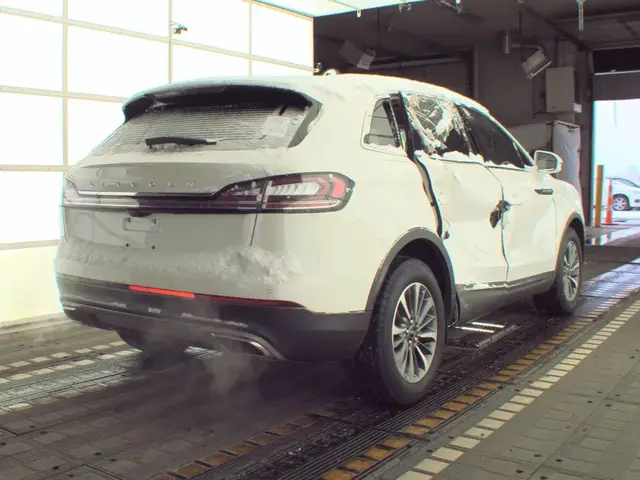 LINCOLN NAUTILUS STANDARD 2023