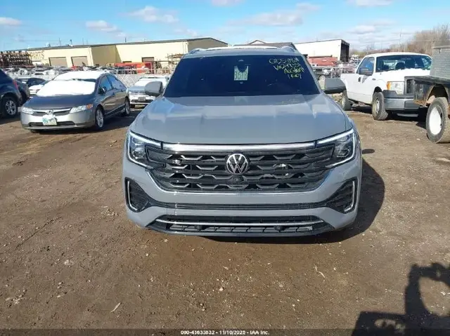 VOLKSWAGEN ATLAS CROSS CROSS SPORT SEL 2024