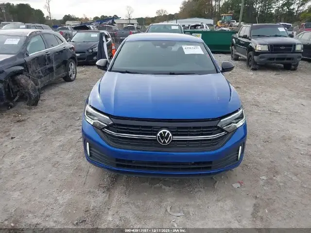 VOLKSWAGEN JETTA 2024