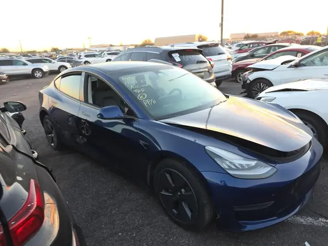 TESLA MODEL 3 LONG RANGE 2022