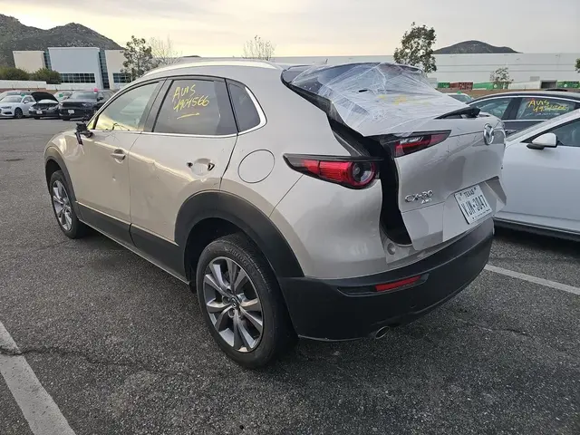 MAZDA CX-30 2024
