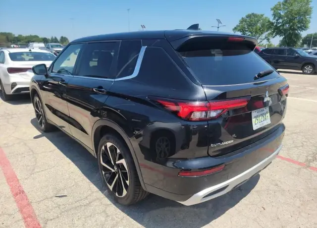 MITSUBISHI OUTLANDER SE 2024