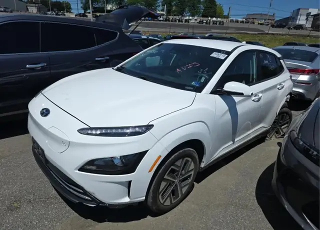 HYUNDAI KONA SE 2023