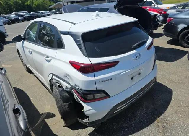 HYUNDAI KONA SE 2023