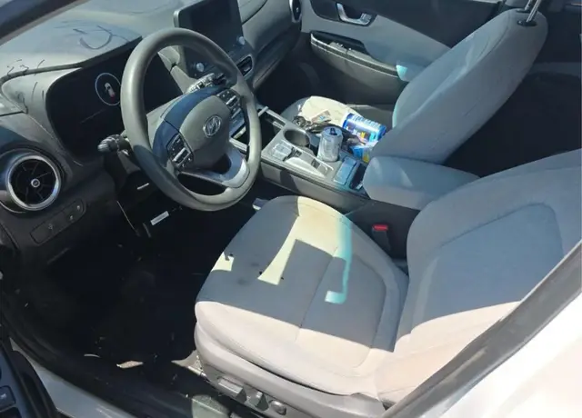HYUNDAI KONA SE 2023