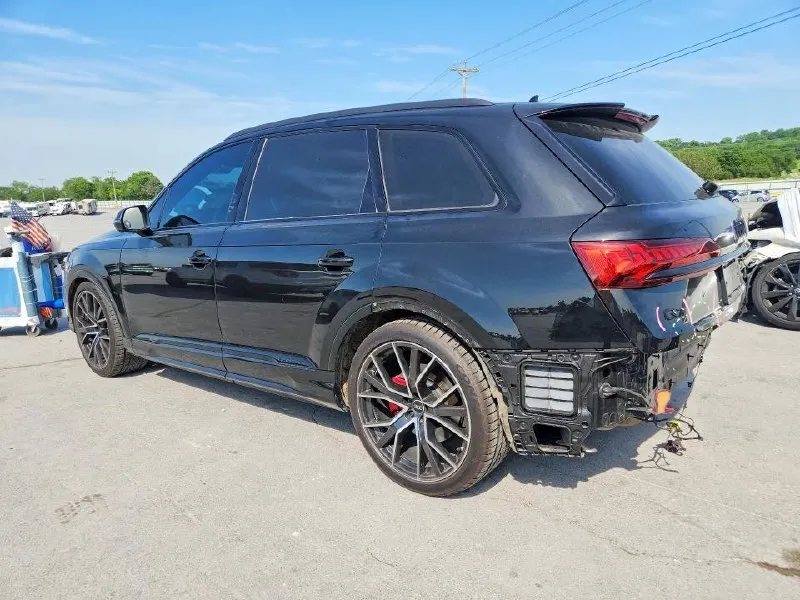 AUDI Q7 PRESTIGE S-LINE 2024