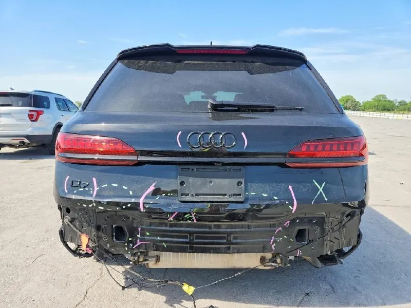 AUDI Q7 PRESTIGE S-LINE 2024