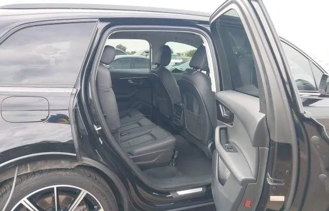 AUDI Q7 PREMIUM PLUS 55 TFSI QUATTRO TIPTRONIC 2023